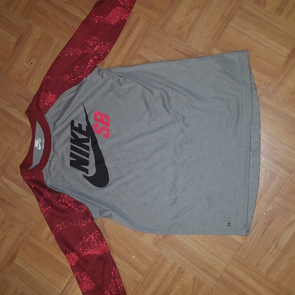NIKE SB SHIRT